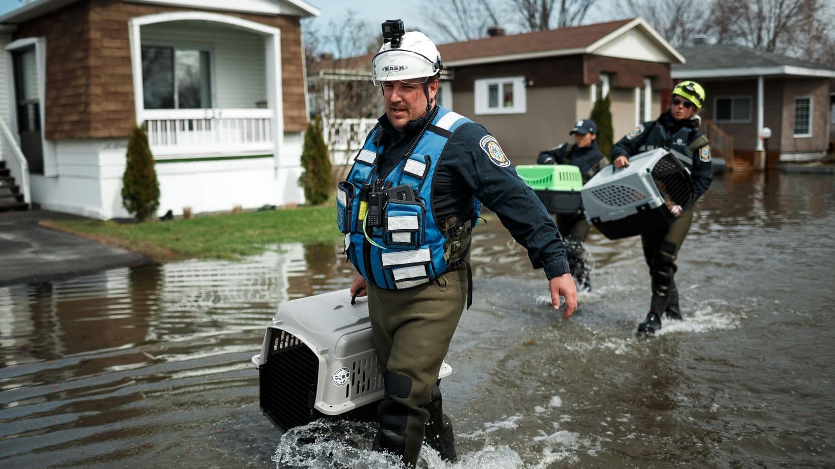 Intervention en zone inondée à Sainte-Marthe-sur-le-Lac